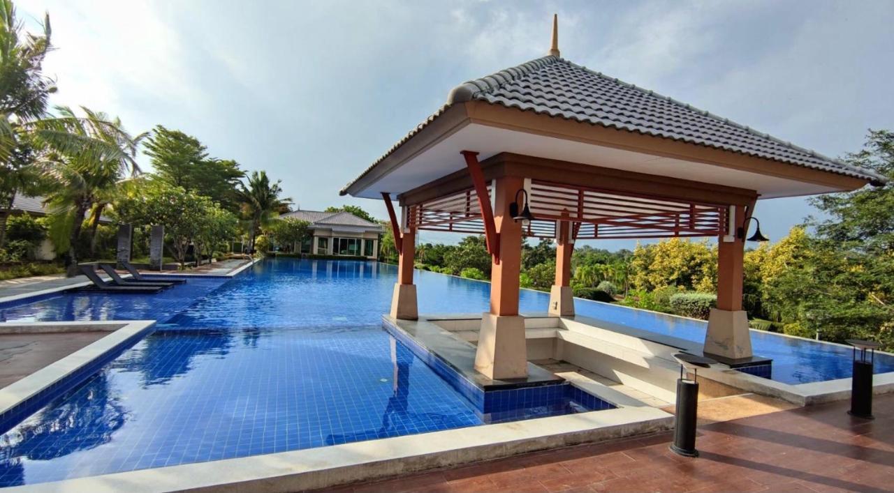 Family House @ Casa Seaside Rayong Ban Chak Phai Exterior foto